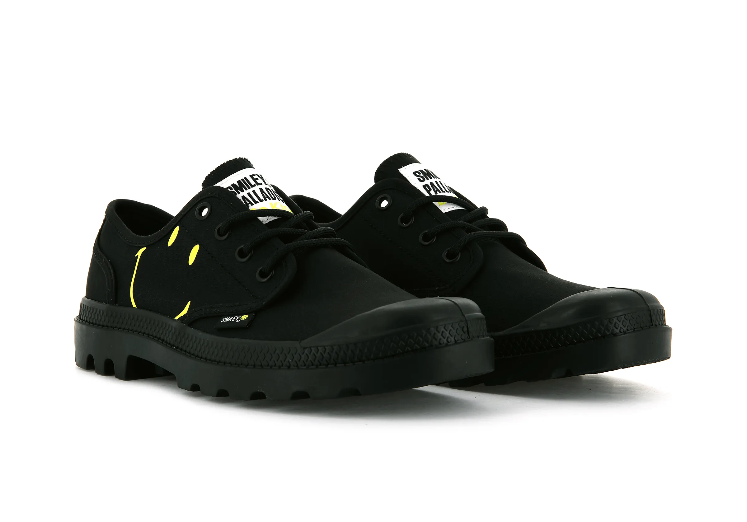 77080-008-M | SMILEY ® PAMPA OXFORD BE KIND | BLACK/BLACK