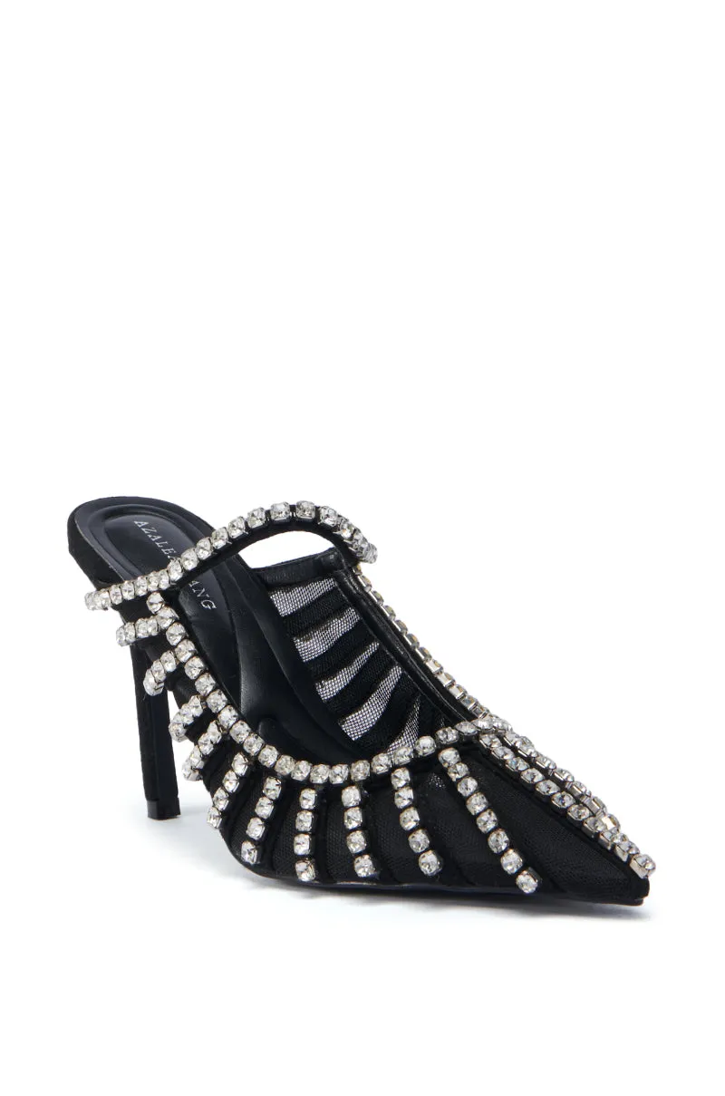 AZALEA WANG ARTHELIA EMBELLISHED PUMP