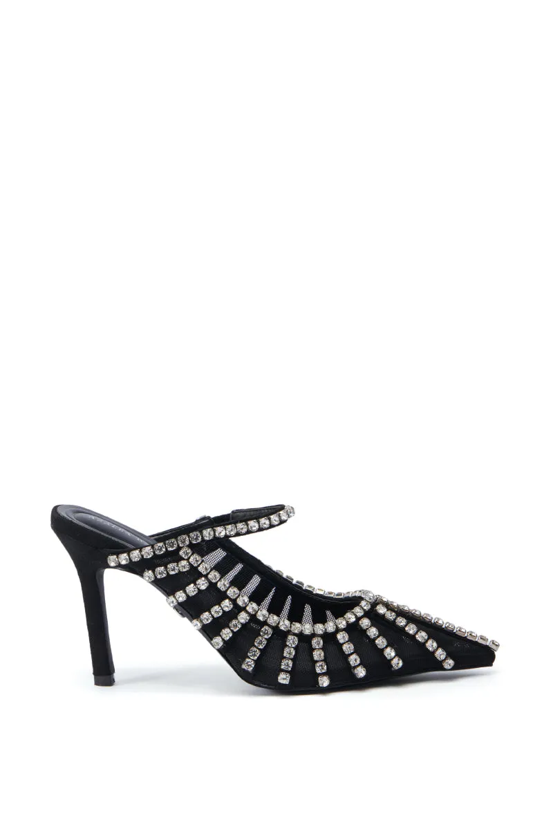 AZALEA WANG ARTHELIA EMBELLISHED PUMP